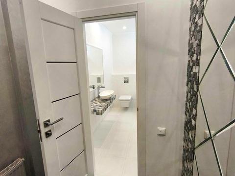 квартира за адресою Івана Величковського вул., 7