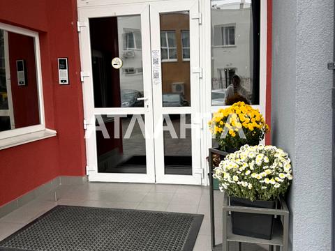 квартира по адресу Машинобудівників ул., 16