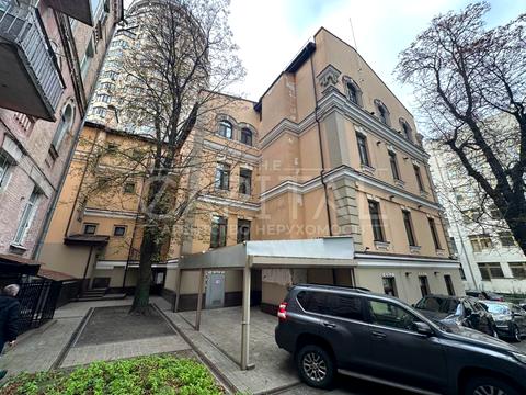 коммерческая по адресу Несторовский пер., 8