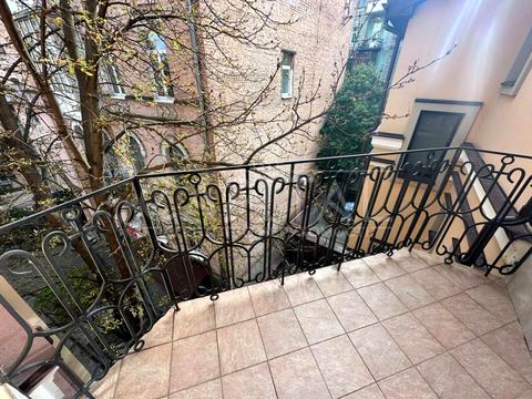 коммерческая по адресу Несторовский пер., 8