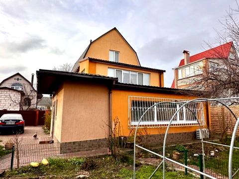 дом по адресу Броварська