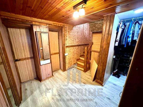 дом по адресу Броварська