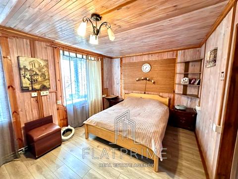 дом по адресу Броварська