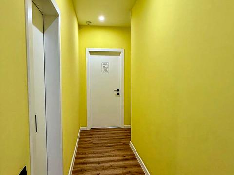 комерційна за адресою Регенераторна вул., 4 к14