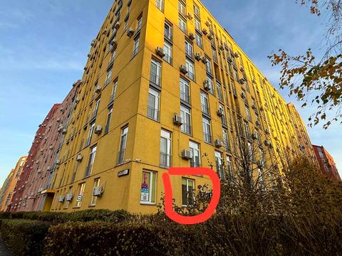 комерційна за адресою Регенераторна вул., 4 к14