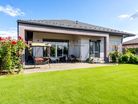 дом по адресу вул. Святкова, 20