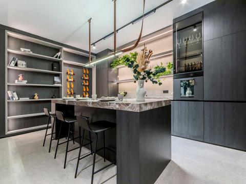 квартира за адресою Андрія Верхогляда вул. (Михайла Драгомирова), 19-Б