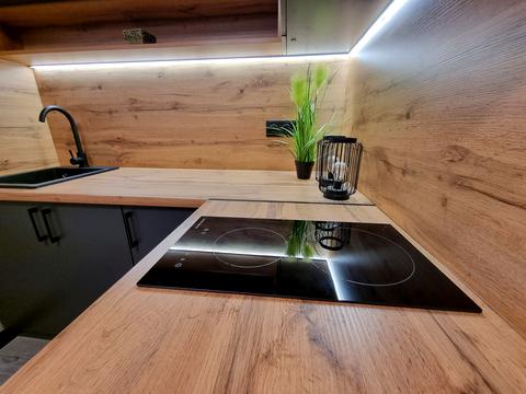 комерційна за адресою Євгена Харченка вул. (Леніна), 47б