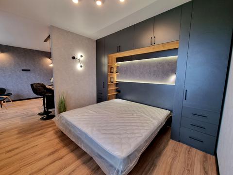 комерційна за адресою Євгена Харченка вул. (Леніна), 47б