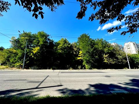 ділянка за адресою Слави бульв., 60 Б