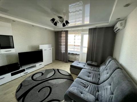 квартира по адресу Листопадова ул., 22