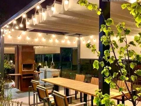 квартира по адресу Салютная ул., 2-Б