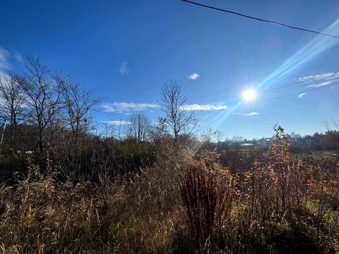 участок по адресу 