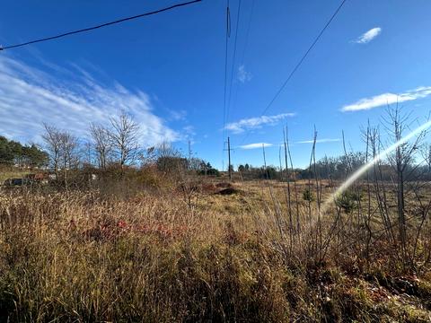 участок по адресу 