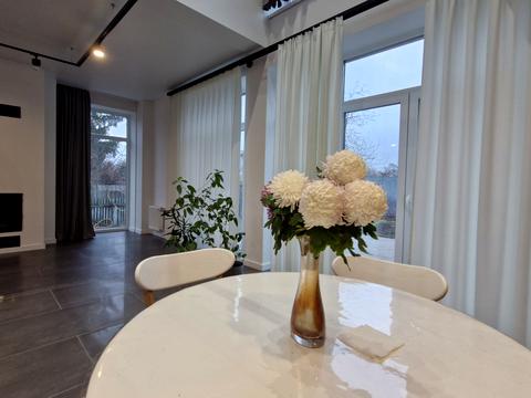 дом по адресу 53-тя А Садова ул.