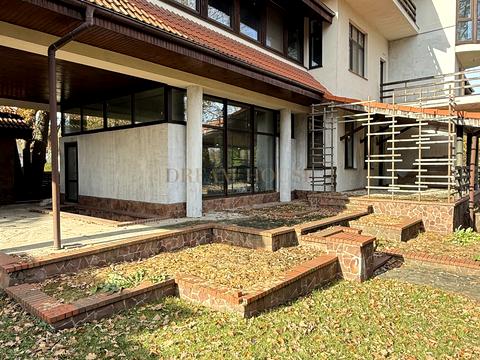 будинок за адресою Пашківська вул., 10