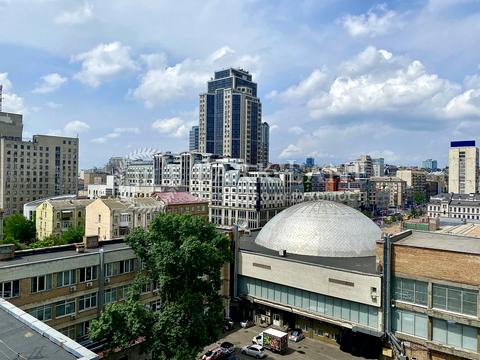 комерційна за адресою Велика Васильківська вул. (Червоноармійська), 57/3