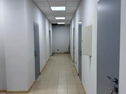 комерційна за адресою Велика Васильківська вул. (Червоноармійська), 57/3