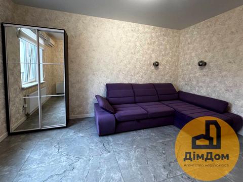 квартира за адресою Героїв Крут вул., 8