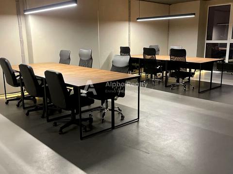 коммерческая по адресу Calle Dilova ул. (Димитрова), 2-Б