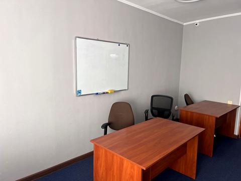 комерційна за адресою Тіниста вул., 15