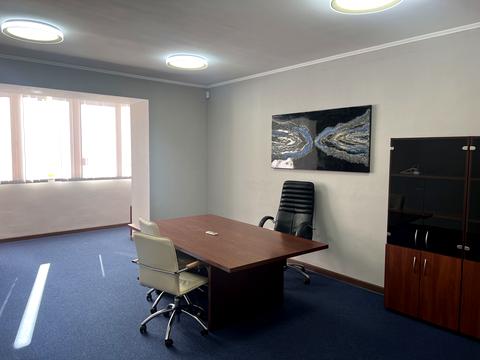 комерційна за адресою Тіниста вул., 15