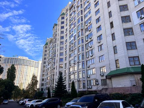 комерційна за адресою Тіниста вул., 15