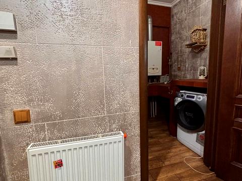 дом по адресу 10-я Линия ул., 1