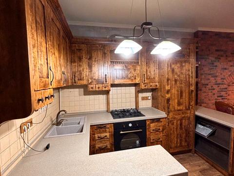 дом по адресу 10-я Линия ул., 1