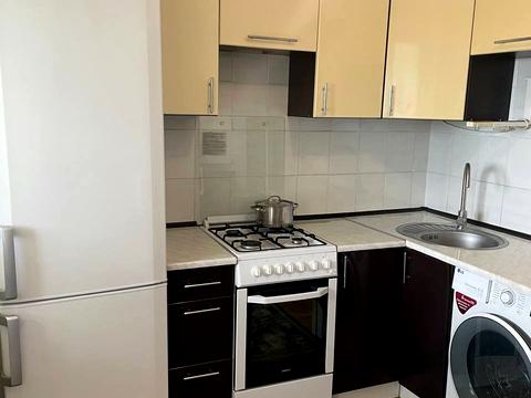 квартира за адресою Степана Бандери вул., 16