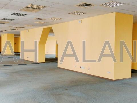 комерційна за адресою Володимира Сосюри вул., 6