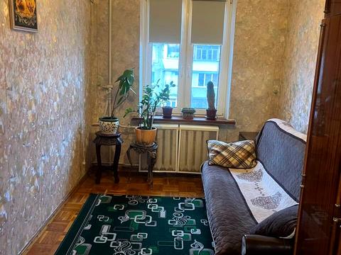 квартира за адресою Верховної Ради бульв., 27-Б