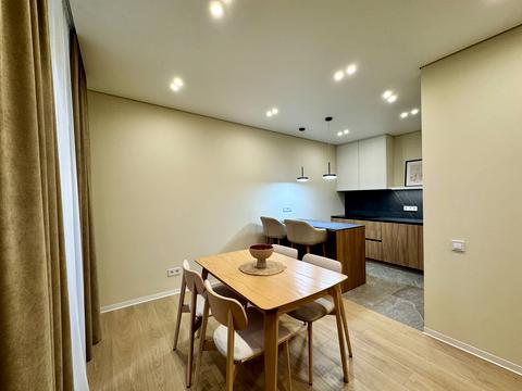 квартира по адресу Салютная ул., 2-Б