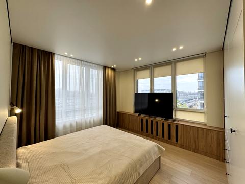 квартира по адресу Салютная ул., 2-Б