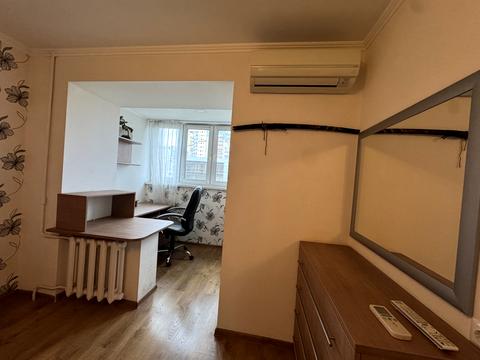 квартира за адресою Київ, Казарменна вул. (Григорія Андрющенка), 4-А