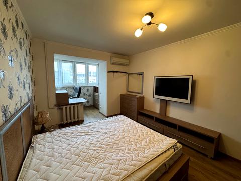 квартира за адресою Київ, Казарменна вул. (Григорія Андрющенка), 4-А