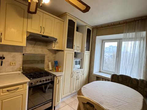 квартира за адресою Київ, Казарменна вул. (Григорія Андрющенка), 4-А