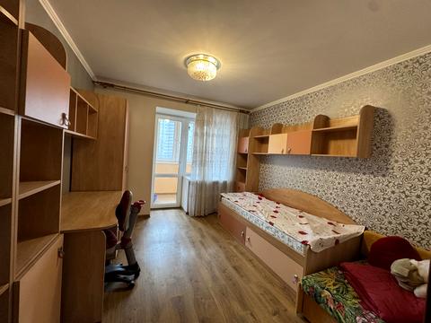 квартира за адресою Київ, Казарменна вул. (Григорія Андрющенка), 4-А