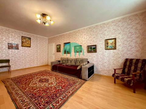 квартира за адресою Паркова вул., 18а