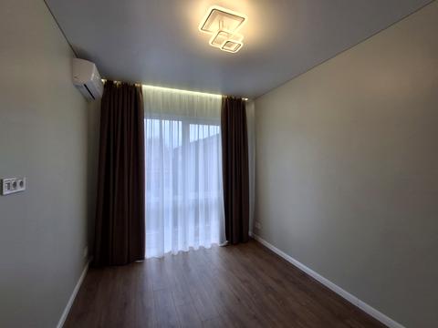 будинок за адресою с. Крюківщина, Приозерна вул.