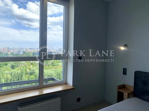 квартира по адресу Елены Телиги ул., 25