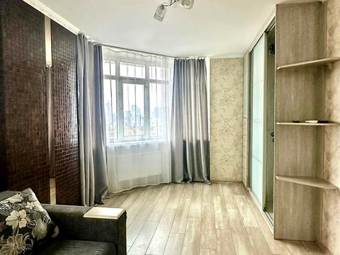 квартира за адресою Феодосійська вул., 1-А