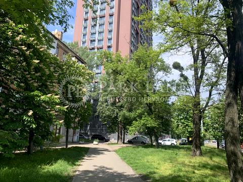 квартира по адресу Елены Телиги ул., 25