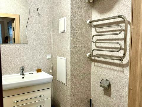 квартира за адресою Феодосійська вул., 1-А