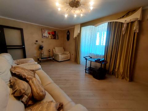 квартира за адресою Олексія Вадатурського вул. (Маршала Малиновського), 37