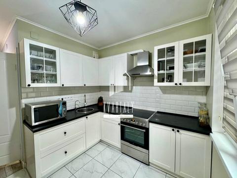 квартира за адресою Червоної Калини просп. (Володимира Маяковського), 66-А