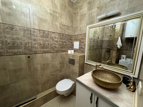 квартира за адресою Генуезька вул., 3а