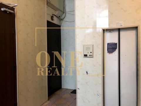 комерційна за адресою Ярославів Вал вул., 14-В