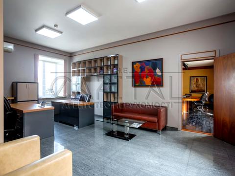 комерційна за адресою Київ, Жилянська вул., 97-А