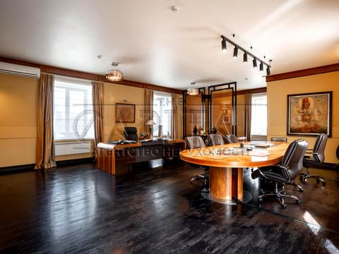 комерційна за адресою Київ, Жилянська вул., 97-А